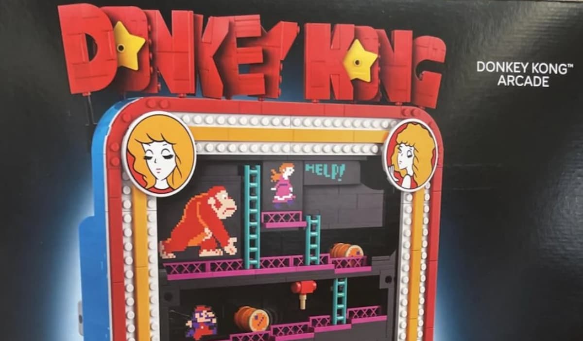 Donkey Kong Arcade LEGO set